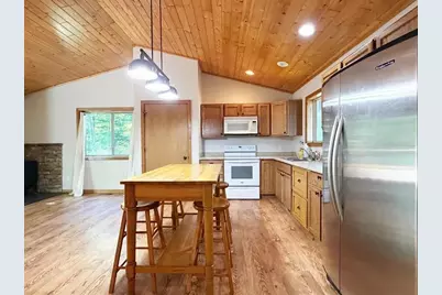 2024 9 3/4 Avenue, Cameron, WI 54822 - Photo 5