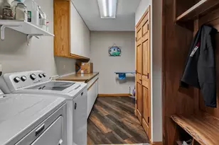 884 Windsor Forest Dr, Altoona, WI 54720 - Photo 17