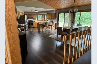 884 Windsor Forest Drive, Altoona, WI 54720 - Photo 9