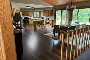 884 Windsor Forest Dr, Altoona, WI 54720 - Photo 9
