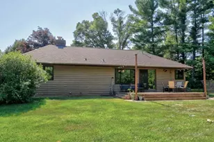 884 Windsor Forest Dr, Altoona, WI 54720 - Photo 29