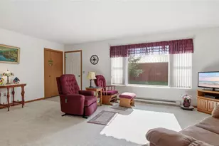 306 Frenette Dr, Chippewa Falls, WI 54729 - Photo 5