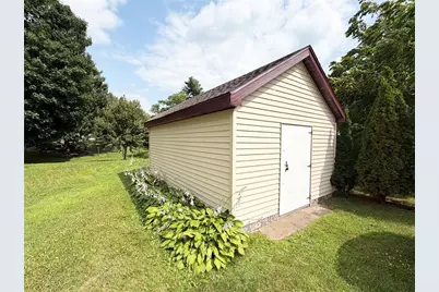 610 W Poplar Avenue, Cameron, WI 54822 - Photo 19