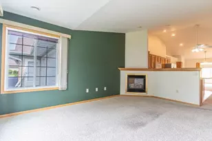 4530 E Robin Meadows Ln, Eau Claire, WI 54701 - Photo 5
