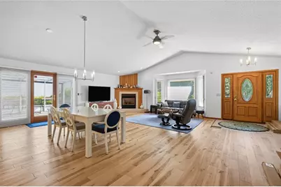 609 Walter Street, Spooner, WI 54801 - Photo 5