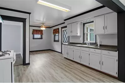 233 Ferry Street, Eau Claire, WI 54703 - Photo 5