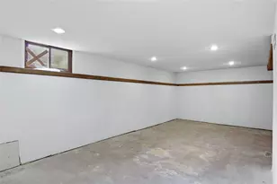 233 Ferry St, Eau Claire, WI 54703 - Photo 19