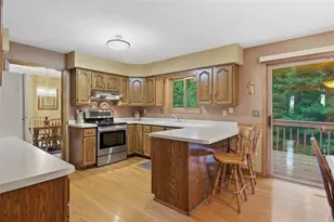 4616 Havenwood Ln, Eau Claire, WI 54701 - Photo 5