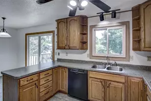 3121 Milton Rd, Eau Claire, WI 54703 - Photo 11