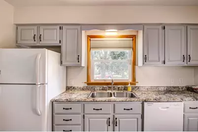 602 Stanley Street, Chippewa Falls, WI 54729 - Photo 9