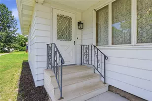 136 Barber St, Stanley, WI 54768 - Photo 5