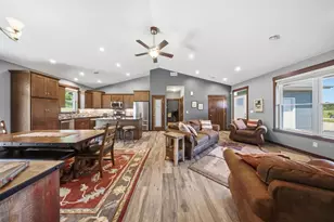 911 67th Ave, Hudson, WI 54016 - Photo 3