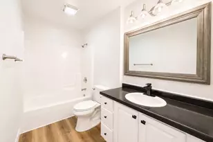 718 Farr Ct, Eau Claire, WI 54701 - Photo 29