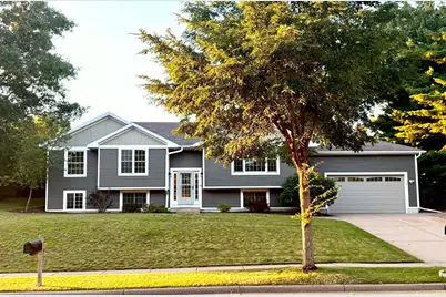 718 Farr Court, Eau Claire, WI 54701 - Photo 1
