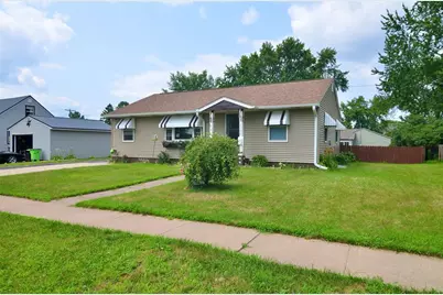 2320 Hayden Avenue, Altoona, WI 54720 - Photo 3
