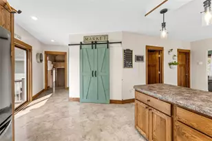 18631 Hobson St, Whitehall, WI 54773 - Photo 9