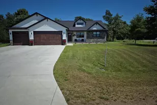 3557 114th St, Chippewa Falls, WI 54729 - Photo 1