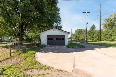1608 Tainter Street, Menomonie, WI 54751 - Photo 41