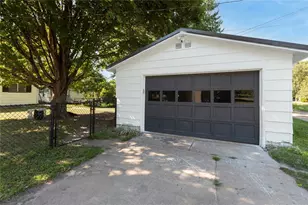 1608 Tainter St, Menomonie, WI 54751 - Photo 39