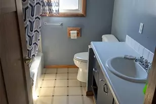418 E School St, Thorp, WI 54777 - Photo 7