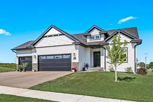 803 S White St, Fall Creek, WI 54742 - Photo 3