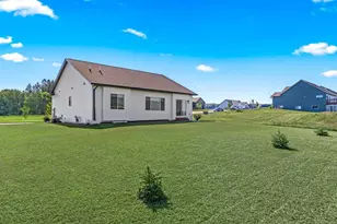 803 S White St, Fall Creek, WI 54742 - Photo 31