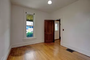 523-525 Bay Street, Chippewa Falls, WI 54729 - Photo 7