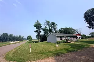 25239 90th St, New Auburn, WI 54757 - Photo 3