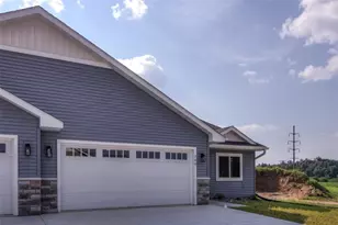 700 Sequoia Dr, Altoona, WI 54720 - Photo 33