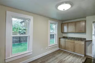 317 Stanley St, Chippewa Falls, WI 54729 - Photo 9