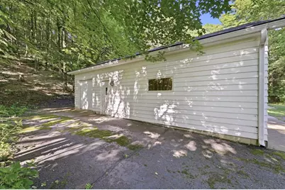 137 Canterbury Road, Eau Claire, WI 54701 - Photo 27