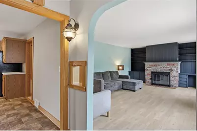 311 W Spruce Street, Chippewa Falls, WI 54729 - Photo 9