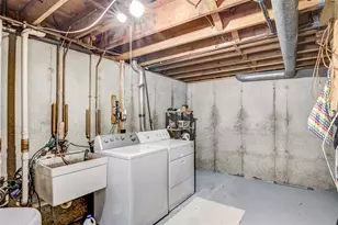 1216 Blueberry Dr, Eau Claire, WI 54703 - Photo 25