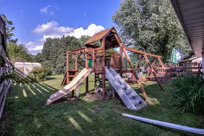1216 Blueberry Drive, Eau Claire, WI 54703 - Photo 29