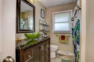 1216 Blueberry Dr, Eau Claire, WI 54703 - Photo 15