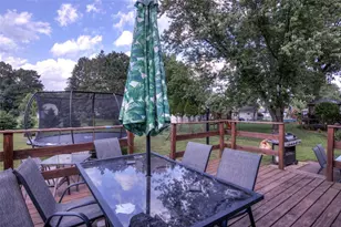 1216 Blueberry Dr, Eau Claire, WI 54703 - Photo 33