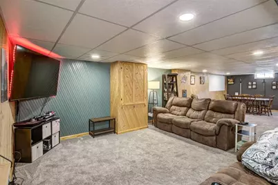 1216 Blueberry Drive, Eau Claire, WI 54703 - Photo 17