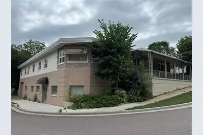 1305 Woodland Avenue #1-6, Eau Claire, WI 54701 - Photo 1