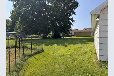 391 W Main Street, Mondovi, WI 54755 - Photo 9