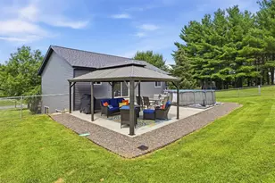 403 Brookshire Ct, Altoona, WI 54720 - Photo 43