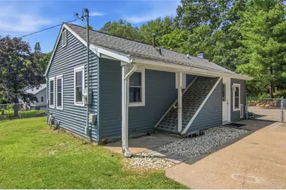 2634 South Slope Terrace, Eau Claire, WI 54703 - Photo 33