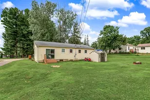 684 Jackson St, Mondovi, WI 54755 - Photo 19