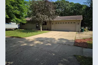 809 Kimberly Drive, Eau Claire, WI 54703 - Photo 9