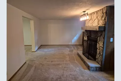 809 Kimberly Drive, Eau Claire, WI 54703 - Photo 15