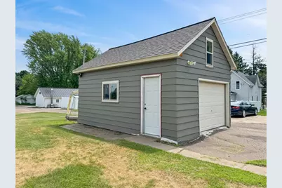 1305 Warren Street, Chippewa Falls, WI 54729 - Photo 51