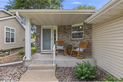 4205 E Hamilton Avenue, Eau Claire, WI 54701 - Photo 3