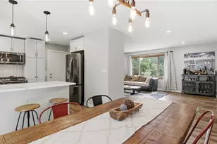 1238 Dogwood Dr, Eau Claire, WI 54701 - Photo 11