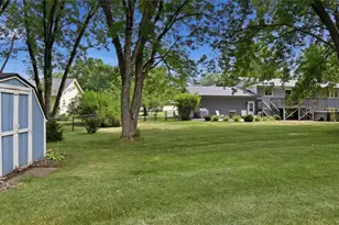 1238 Dogwood Dr, Eau Claire, WI 54701 - Photo 35