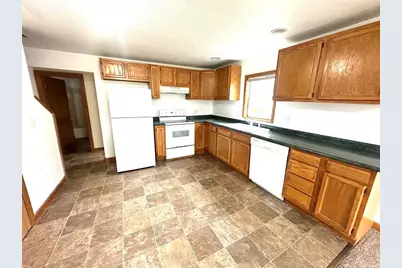 36 S 10th Street, Barron, WI 54812 - Photo 11