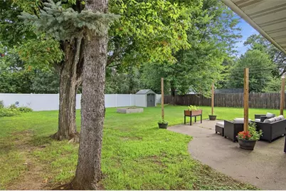 904 E Lexington Boulevard, Eau Claire, WI 54701 - Photo 35